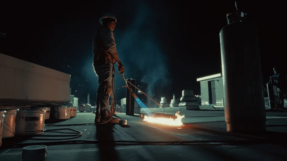 Night work on a construction site